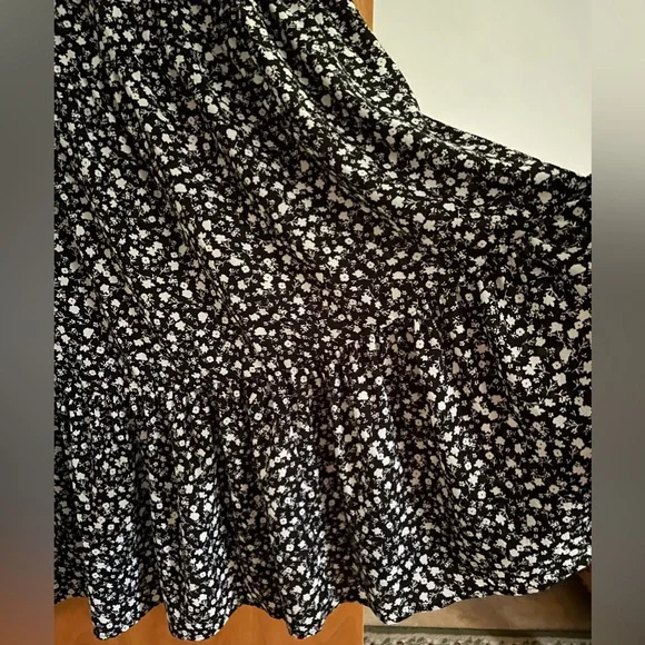 New London Style collection Long dress New without tags. Size 8. Made in Vietnam - Picture 5 of 6